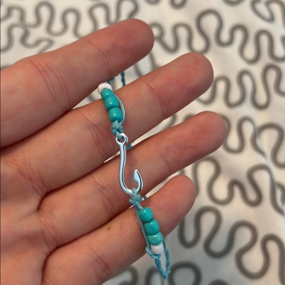 Multiple adjustable bracelets - Picture 2 of 10